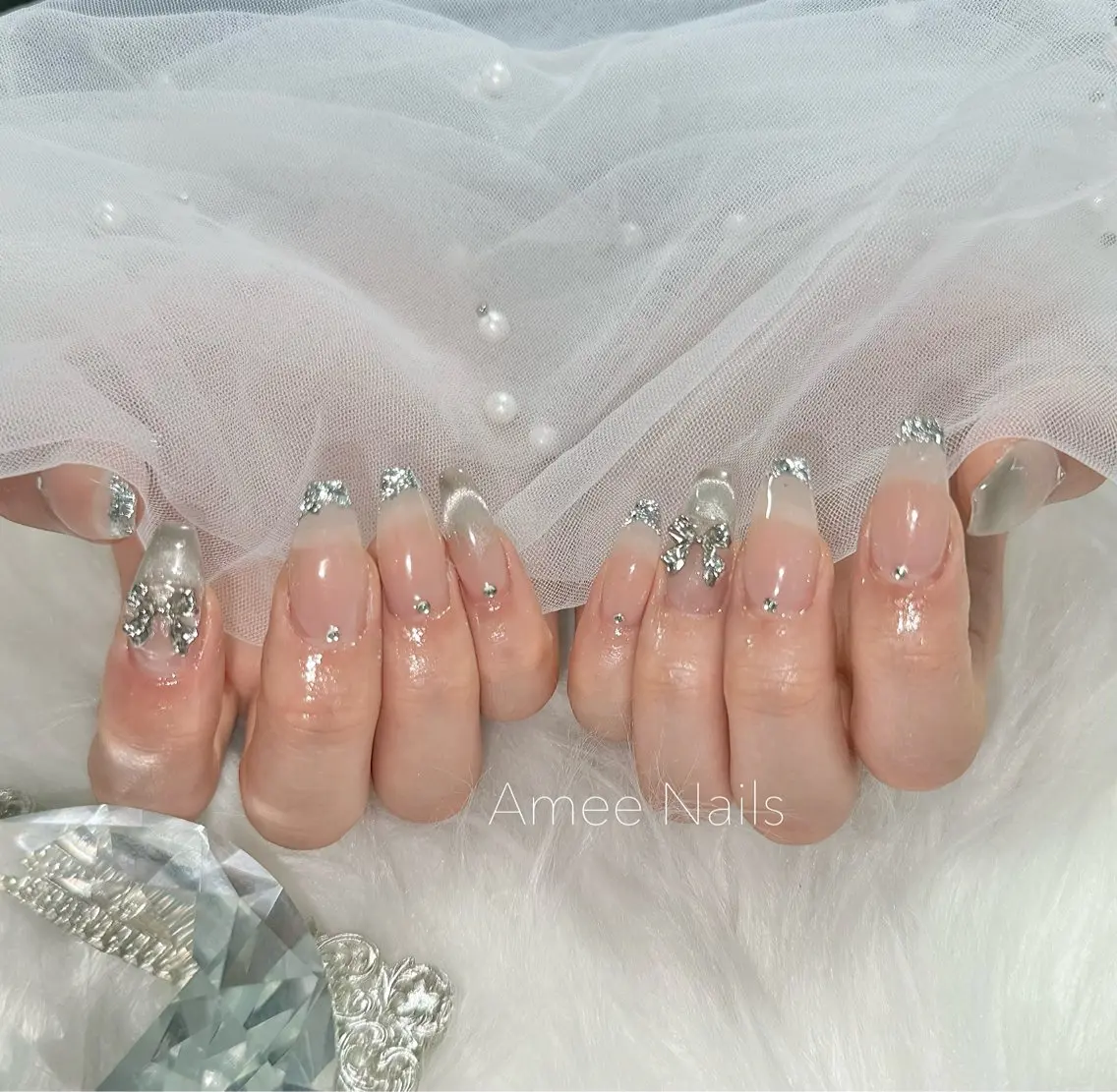 ネイル オーロラネイル クリアネイル フラッシュネイル ジェルネイル グラデーション Amee Nail Salonのネイルデザイン