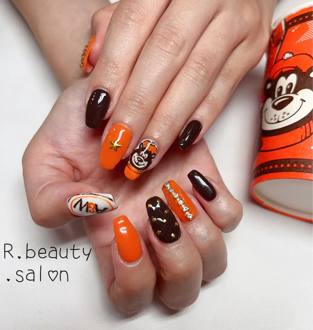 ネイル R.beauty サロンのネイルデザイン