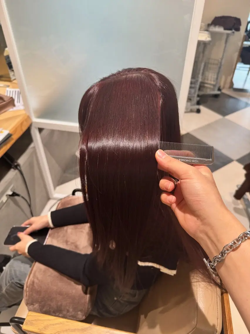 ロング カラー ヘアカラー トリートメント 野里 来希のヘアスタイル