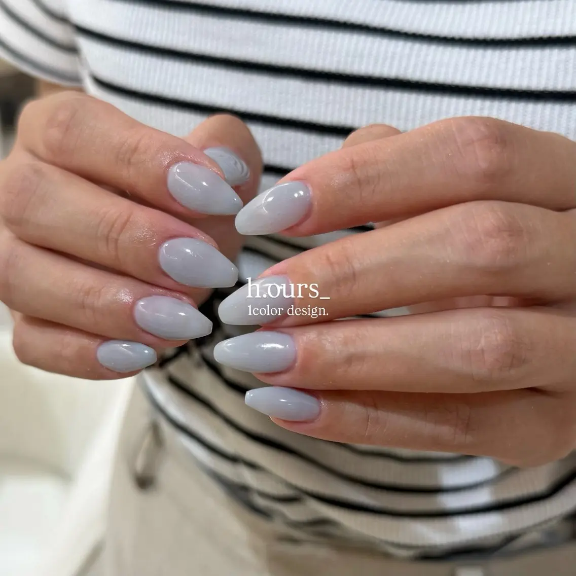 ネイル ニュアンスネイル シンプルネイル ハンドネイル h.ours _のネイルデザイン