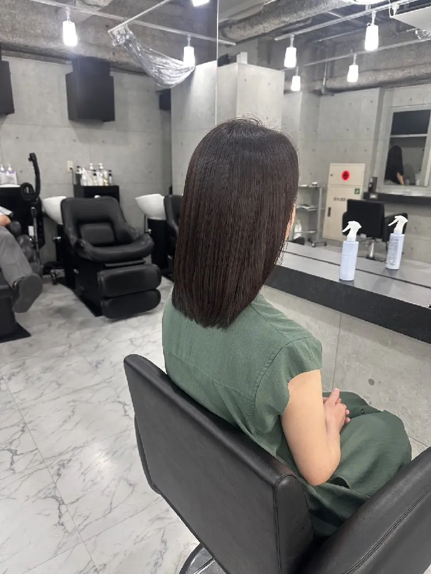 ミディアム カラー ❇️安達 優心❇️ レイヤー/艶髪特化のヘアスタイル