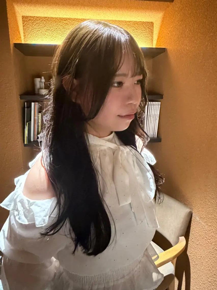 ロング カラー ベージュカラー オリーブベージュ ヘアカラー トリートメント ヘッドスパ 似合わせカラー🍒 ×ヘッドスパ🫧のヘアスタイル