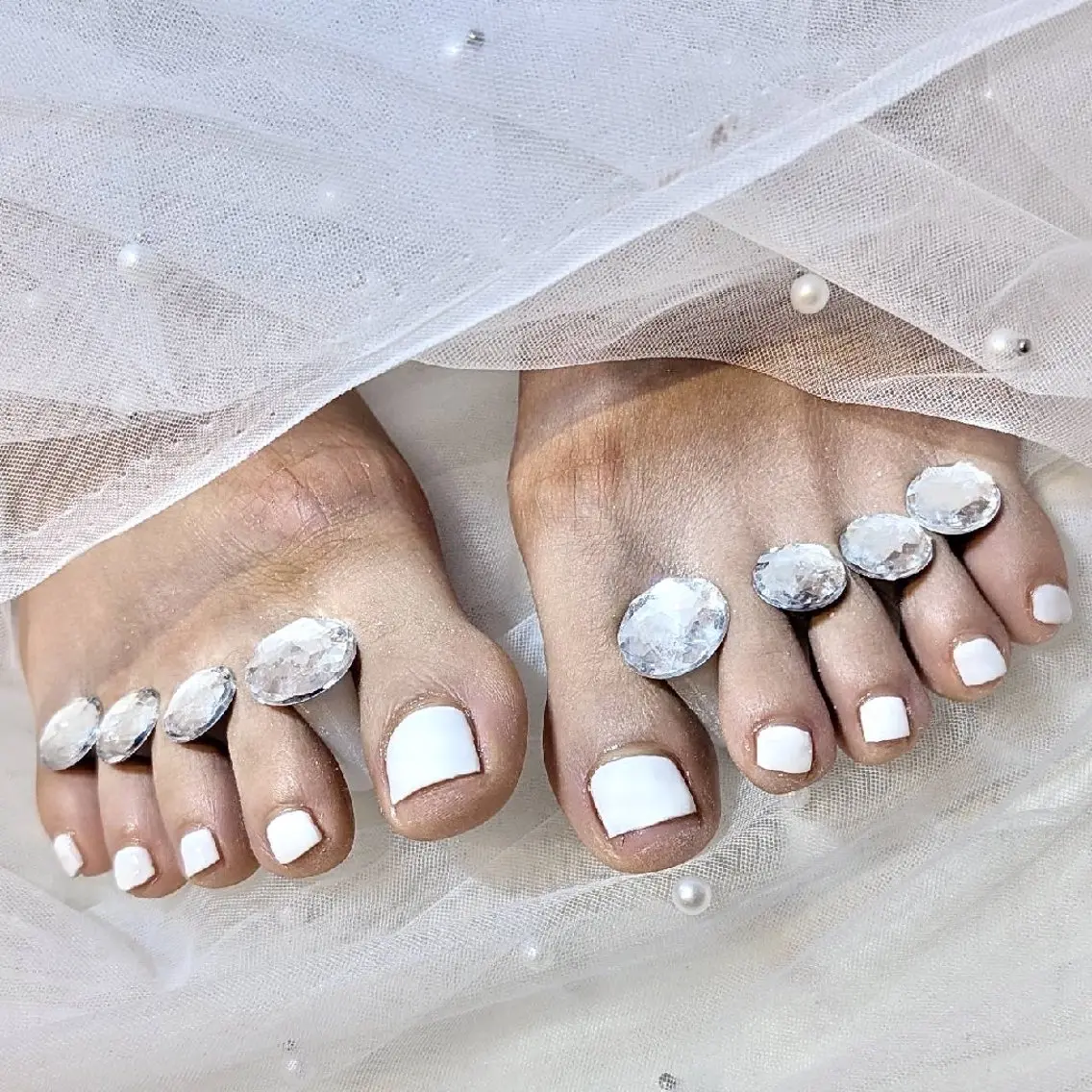 ネイル フットネイル ワンカラーネイル フットネイル Alissa Nailのネイルデザイン