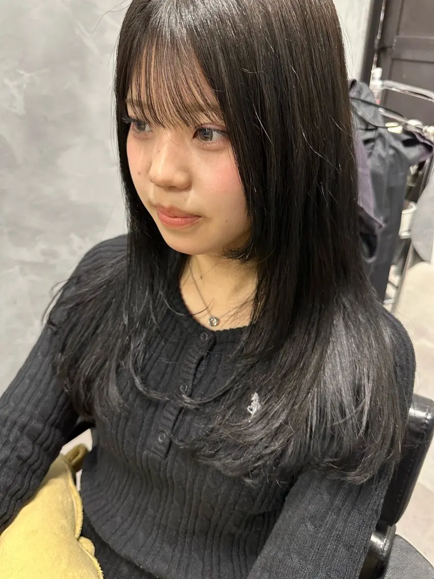 セミロング newi WASHIOのヘアスタイル