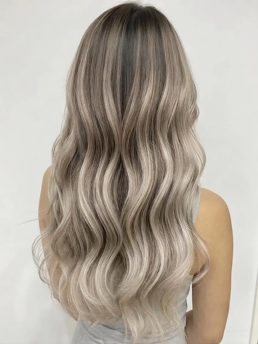 ロング カラー バレイヤージュ ブリーチ ケアブリーチ 透明感カラー グレージュ カット ヘアカラー トリートメント バレイヤージュ 藤沢 髪質改善 竹内ケンゴのヘアスタイル