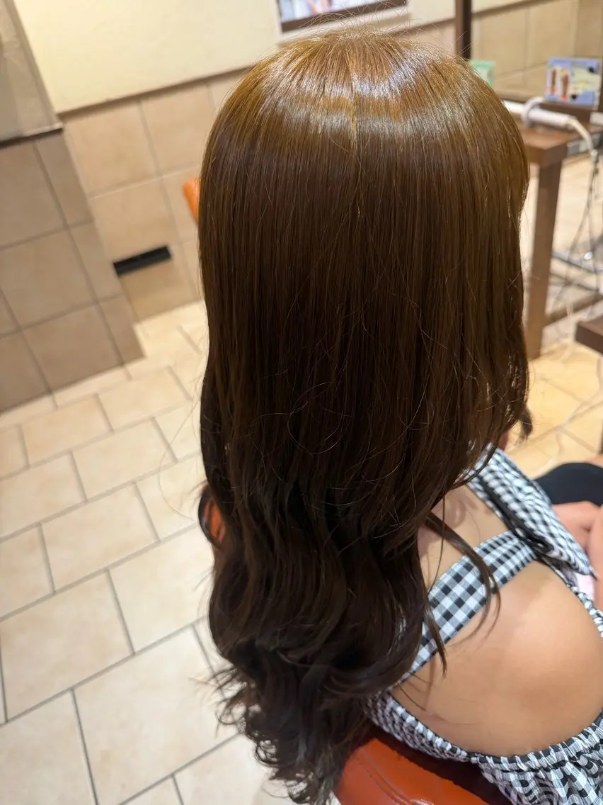 ロング カラー ブリーチ ダブルカラー ブリーチなしカラー ヘアカラー 井上 琉菜のヘアスタイル