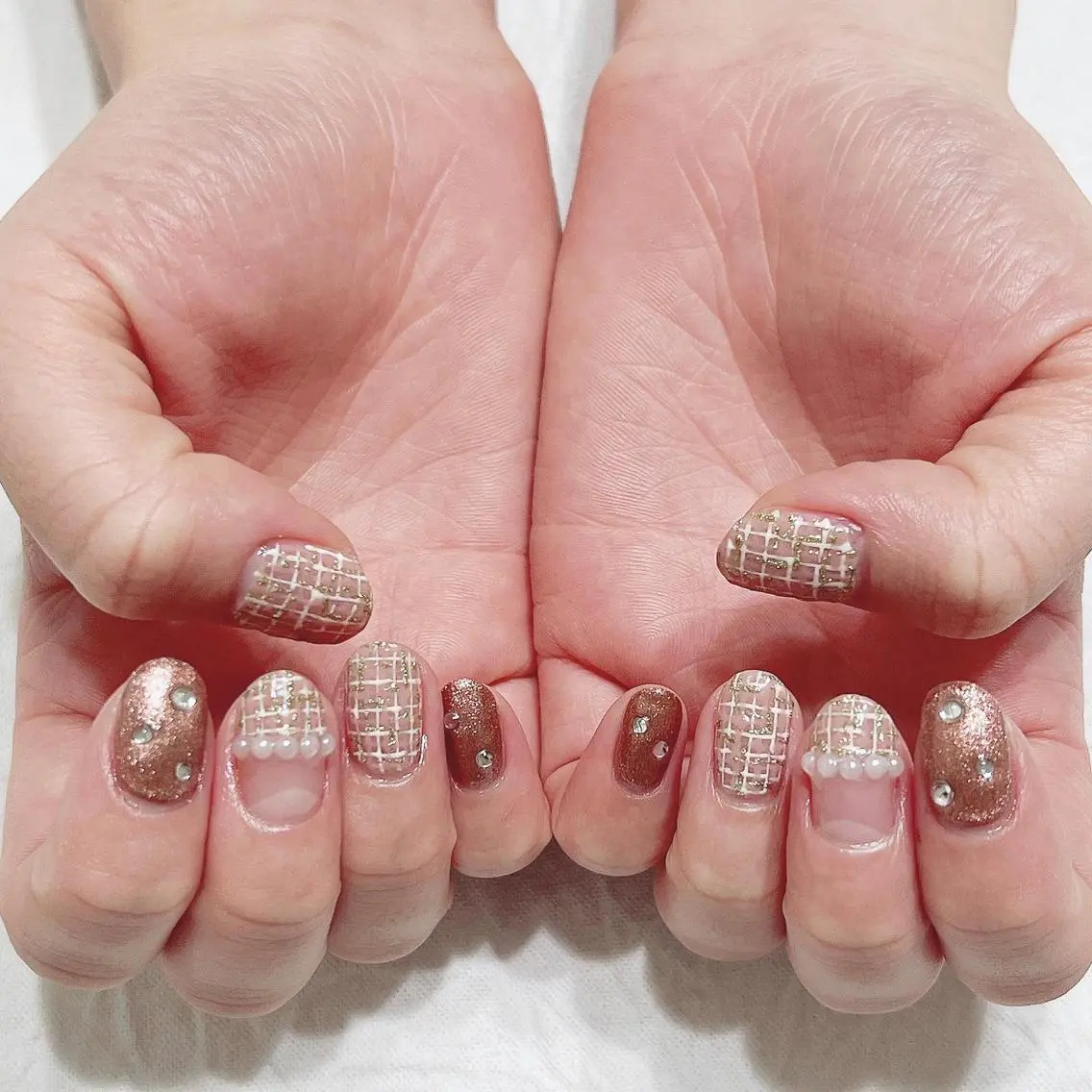 ネイル ゴールド ラメ(グリッター) ピンク シルバー ストーンネイル ハンドネイル peaberry nailのネイルデザイン