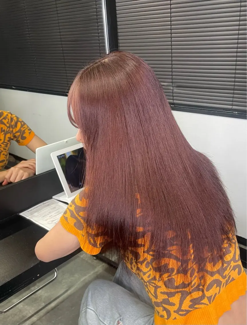 カラー 伊藤 妃織のヘアスタイル