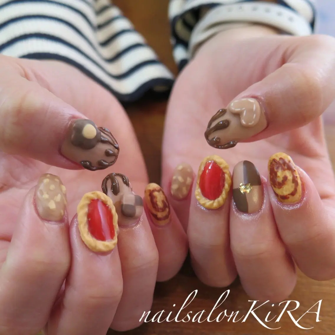 ネイル K. NANAのネイルデザイン
