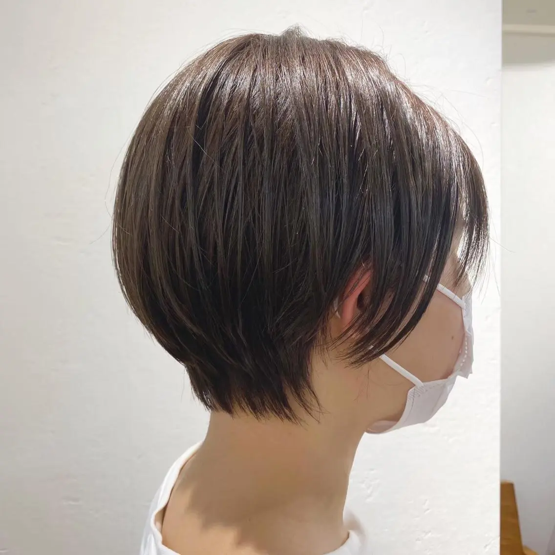 ショート カラー 山本 帆乃果のヘアスタイル