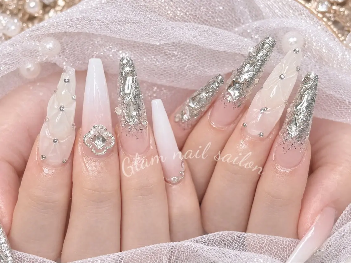 ネイル ハンドネイル エツメ💅 長さ出し🎀デザインのネイルデザイン