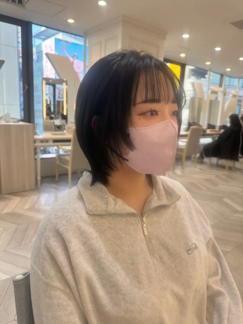 ショート ウルフカット カット 小顔レイヤー/ ベージュ🤍Rieのヘアスタイル