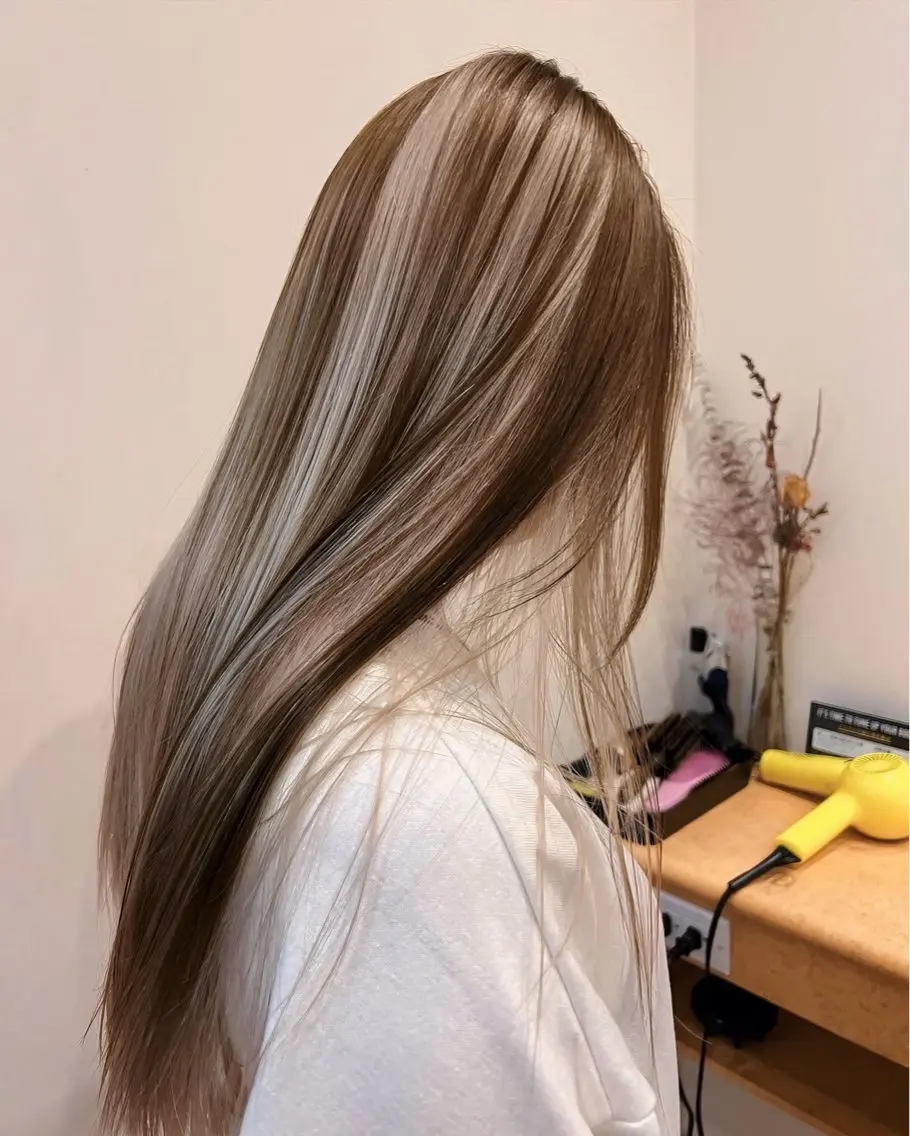 ロング Hayashi Maiのヘアスタイル