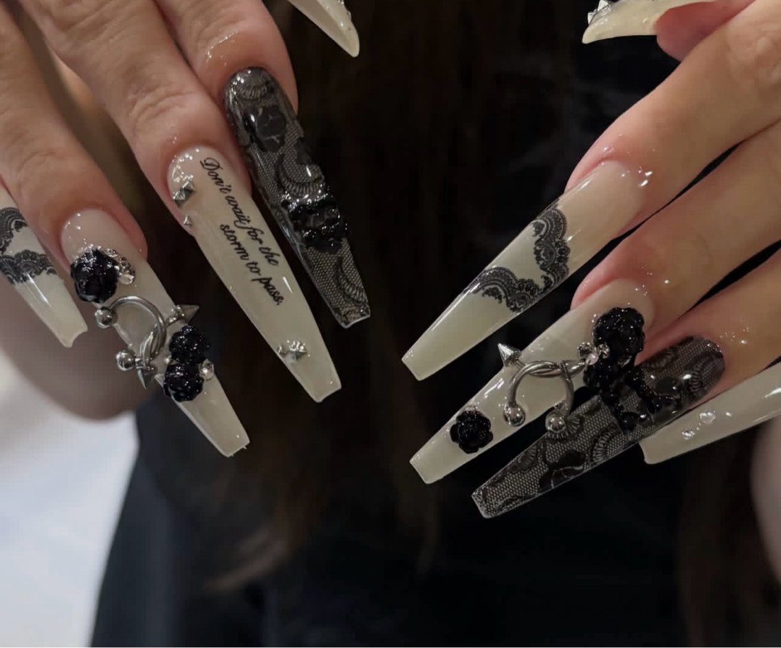 ネイル NiJi Nailsのネイルデザイン