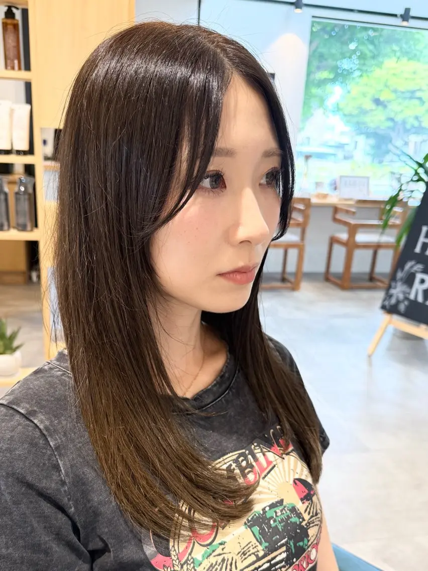 セミロング 顔まわりレイヤー 顔周りカット 髪質改善 レイヤーカット HANA by RIZのヘアスタイル
