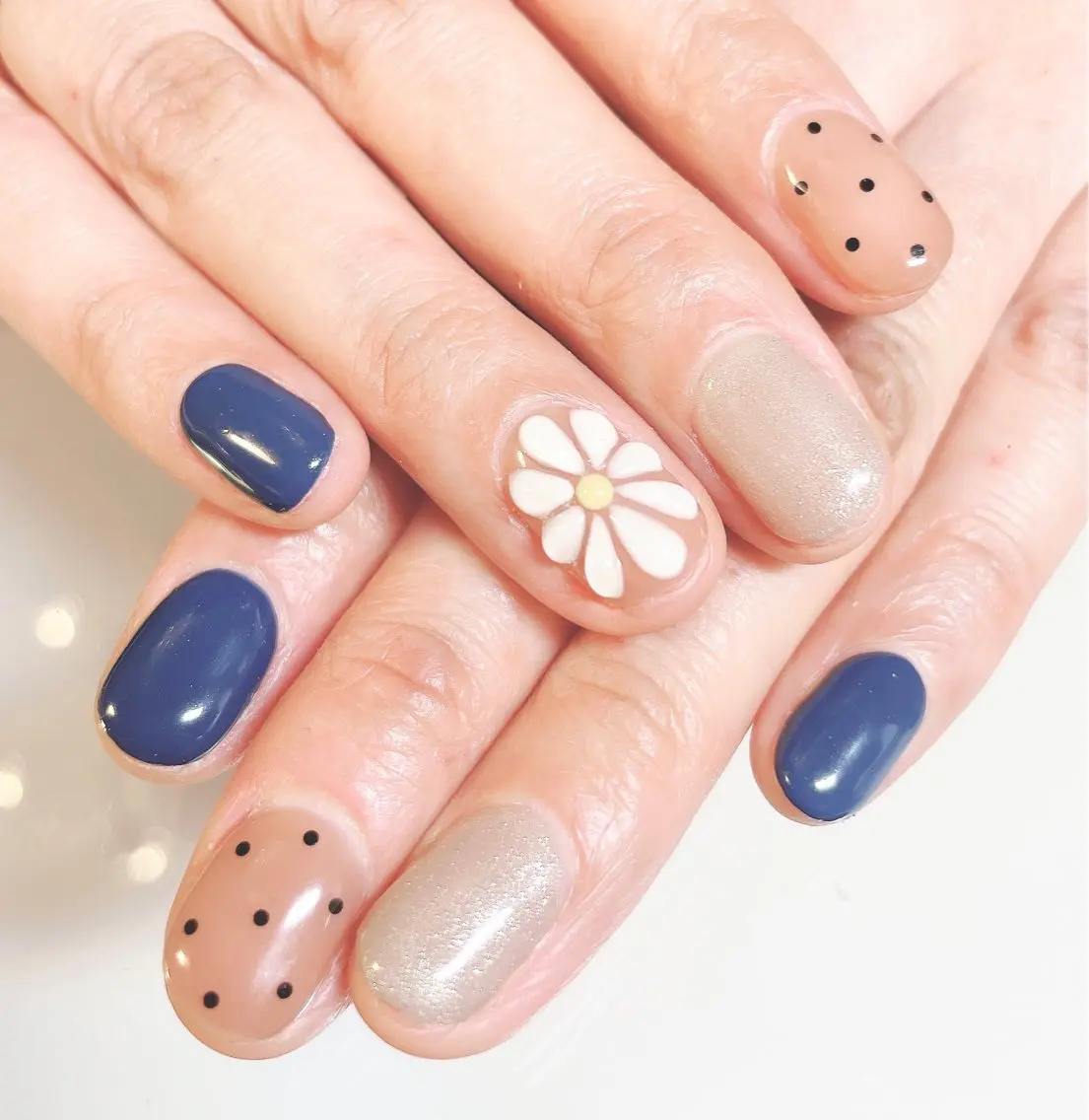 ネイル ハンドネイル Nail room Lunaのネイルデザイン