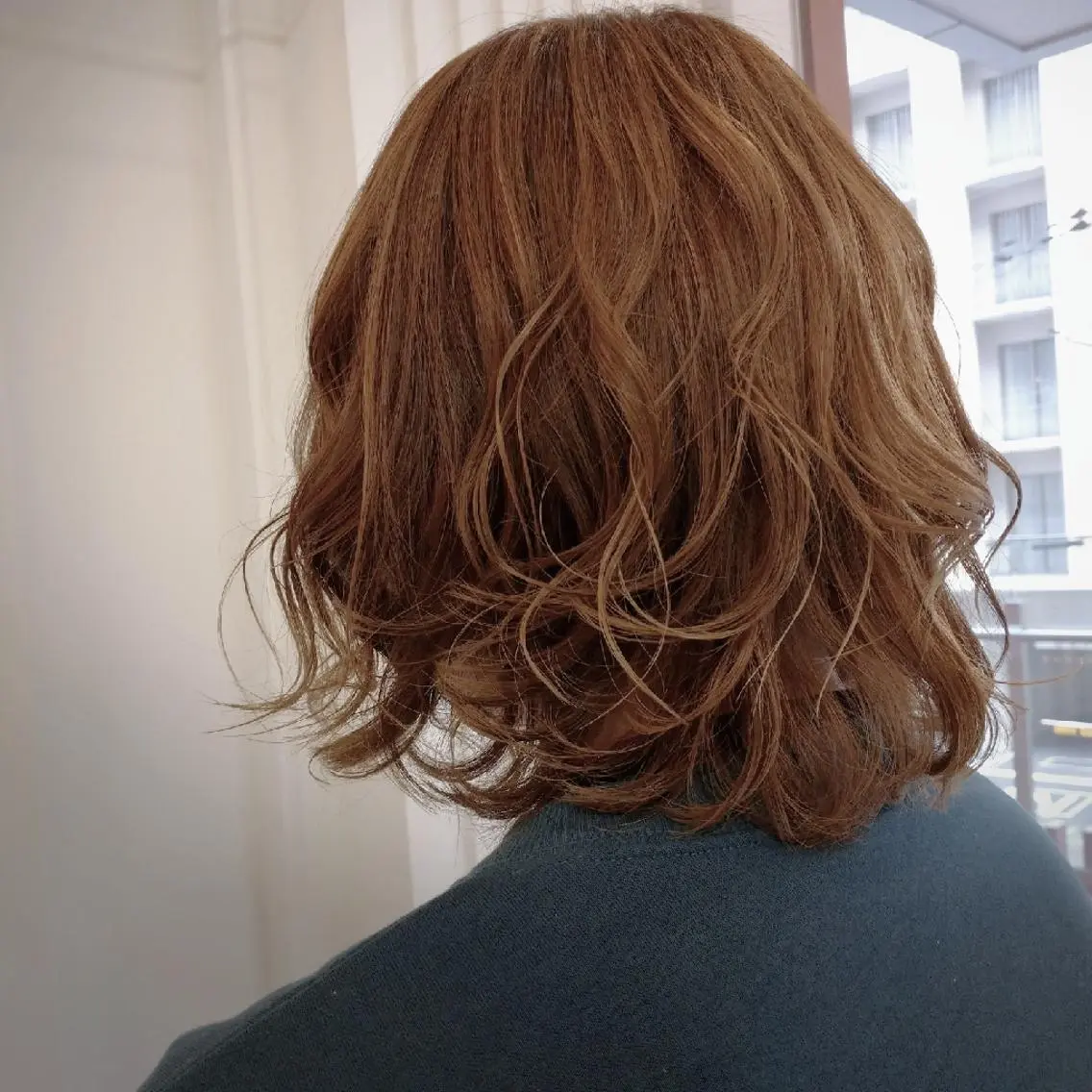 ミディアム ハイライト 猪野 さやかのヘアスタイル