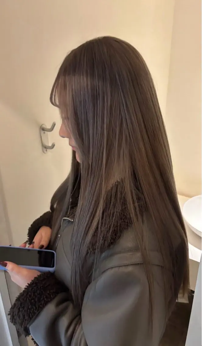 カラー ヘアカラー トリートメント ケアブリーチ 🍄Kurumi🍄のヘアスタイル