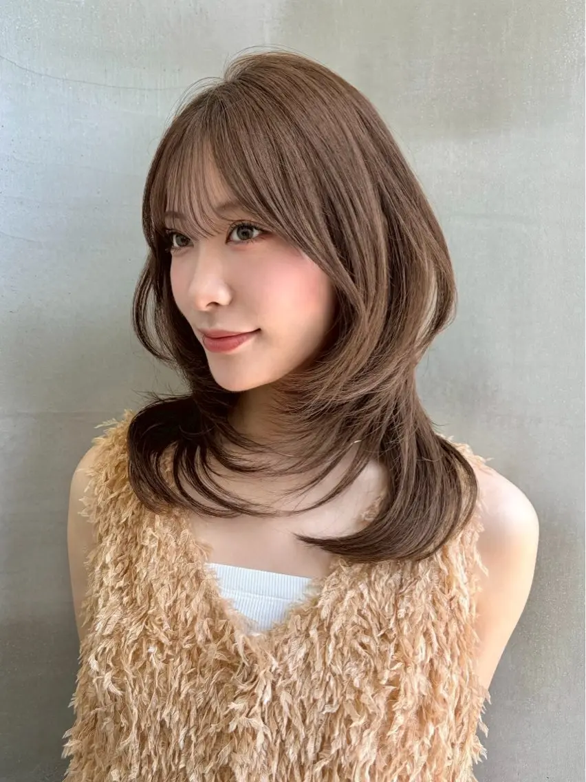 セミロング ヘアカラー 似合わせ/明るめカ ラー💖harukaのヘアスタイル