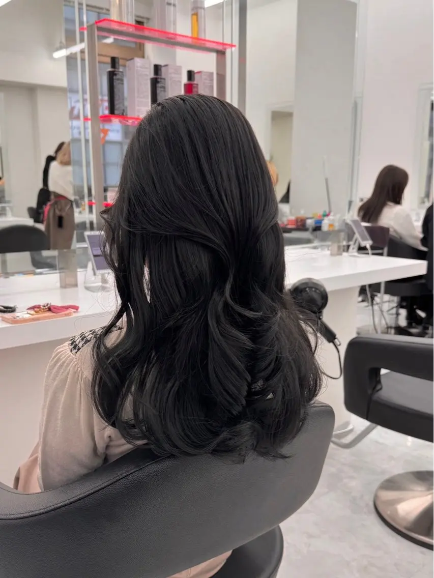 ロング カラー 🤍レイヤー/顔周り /hirari🤍のヘアスタイル