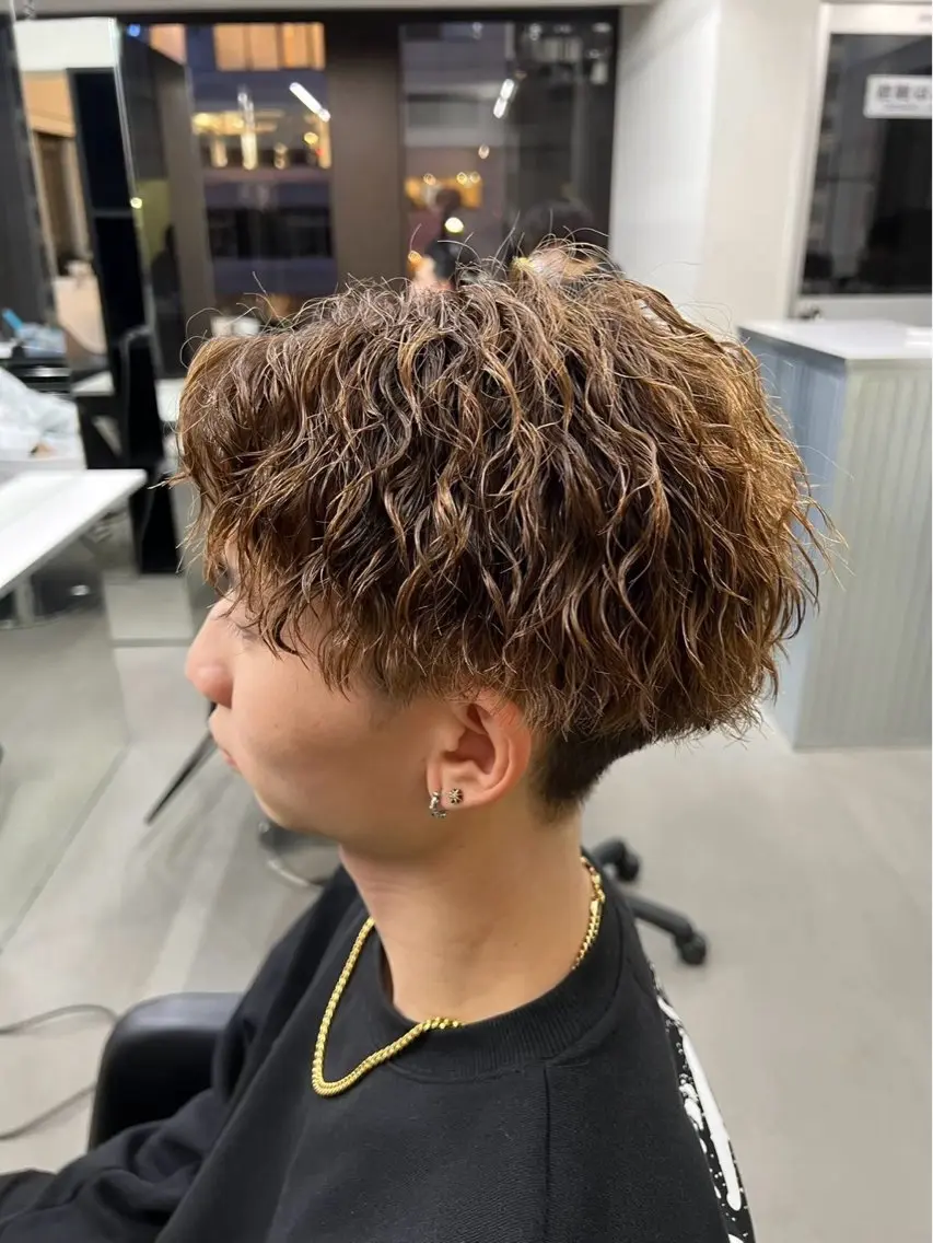 ショート カラー メンズ ヘアカラー ウチダ🦖 メンズカラーのヘアスタイル