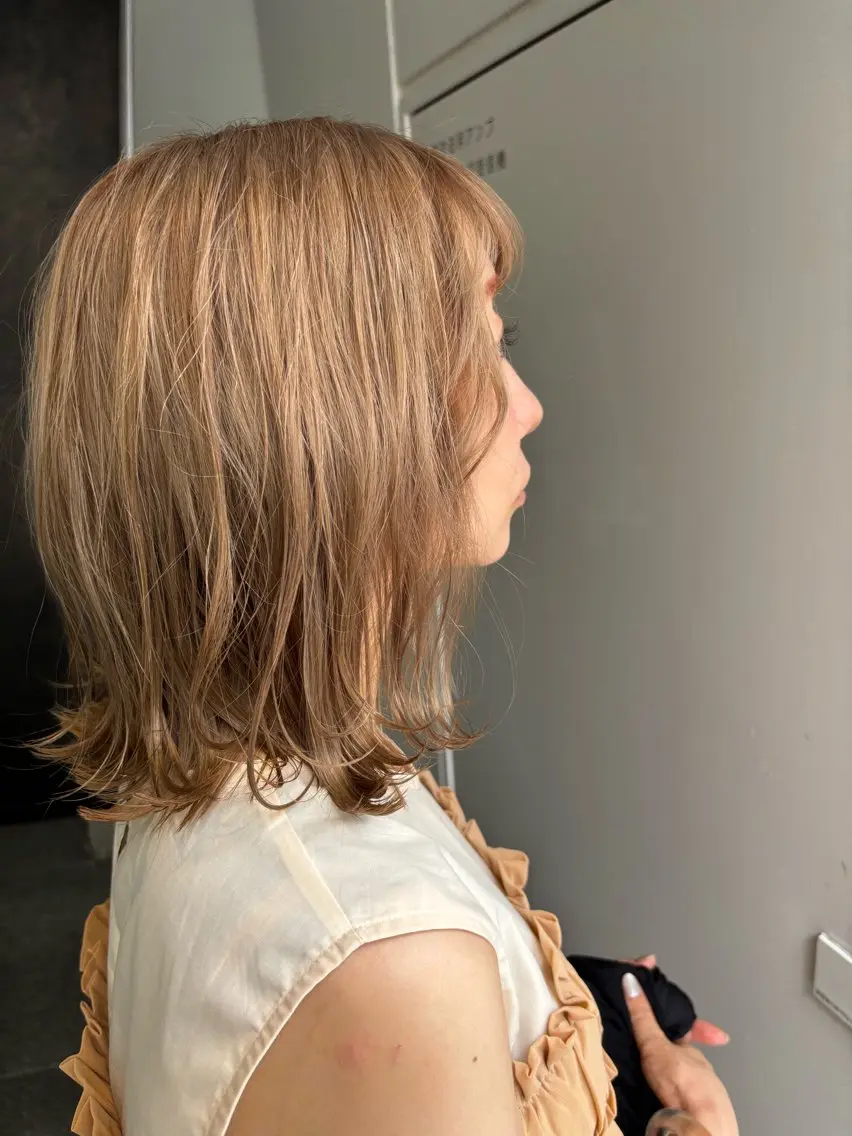 ミディアム カット ヘアカラー トリートメント 似合わせ×レイヤー× 髪質改善×t.yのヘアスタイル