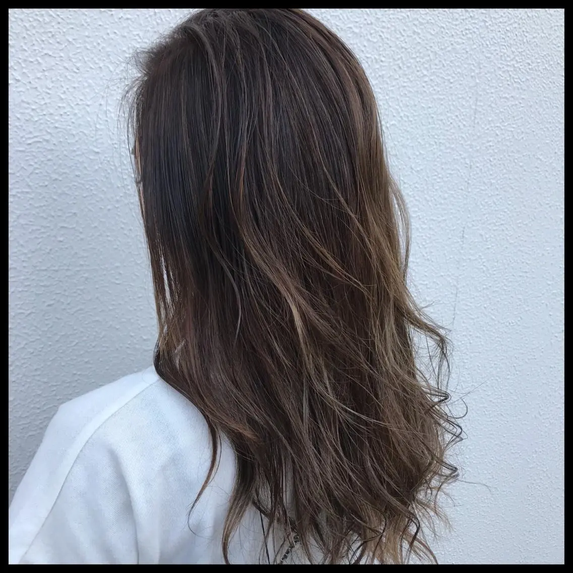 セミロング カラー バレイヤージュ グラデーションカラー レイヤーカット ヘアカラー 似合わせ/ カラー.岡田友仁のヘアスタイル