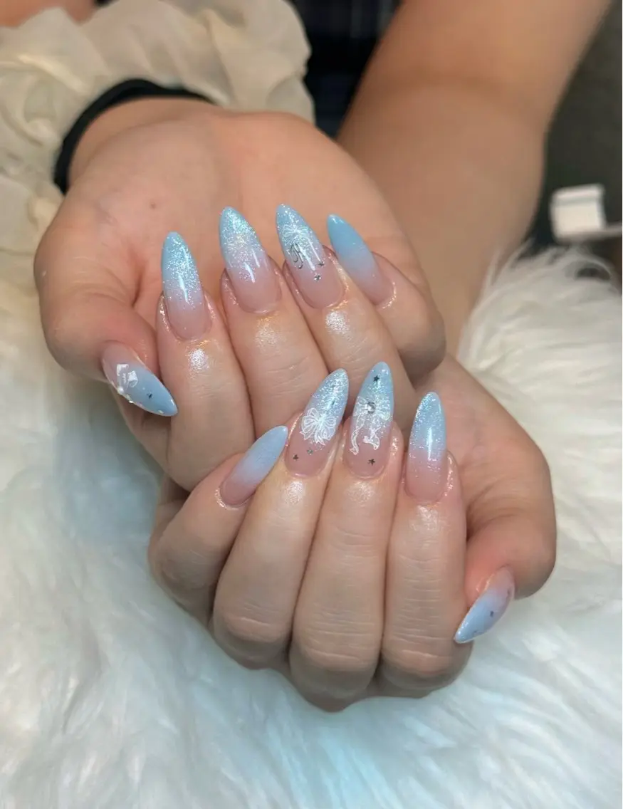 ネイル チークネイル ドット フットネイル フレンチネイル グラデーション ハンドネイル ハンドケア Aria Nail Beautyのネイルデザイン