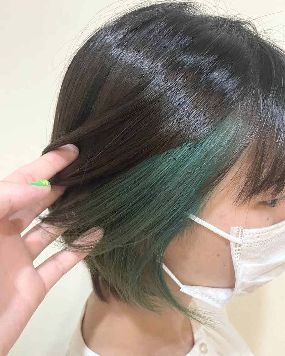 髪質改善イルミナカラー➕大人気インナーカラー🌈(ブリーチ込)の写真