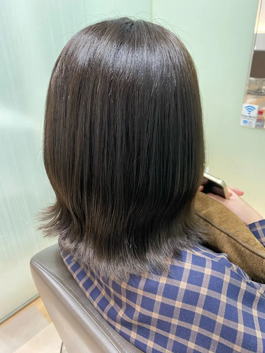 ミディアム カラー グレージュ オリーブグレージュ オリーブグレー ヘアカラー カラー/カットモデル 東 ゆきののヘアスタイル