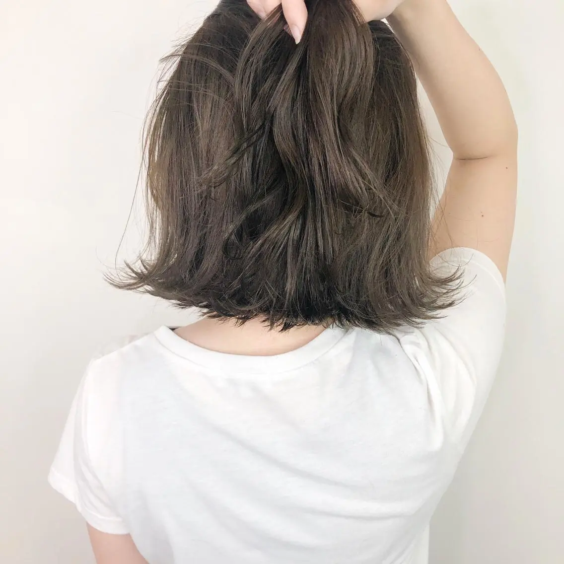 ショート 切りっぱなしボブ ボブ カット ヘアカラー トリートメント AKANE 【zina新宿】のヘアスタイル