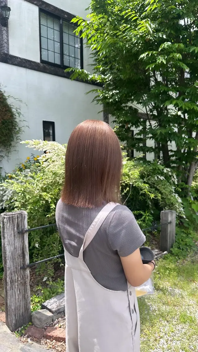 ショート カラー ヘアカラー トリートメント ルプラボウ/梨菜/ ハイトーン/ブリーチのヘアスタイル