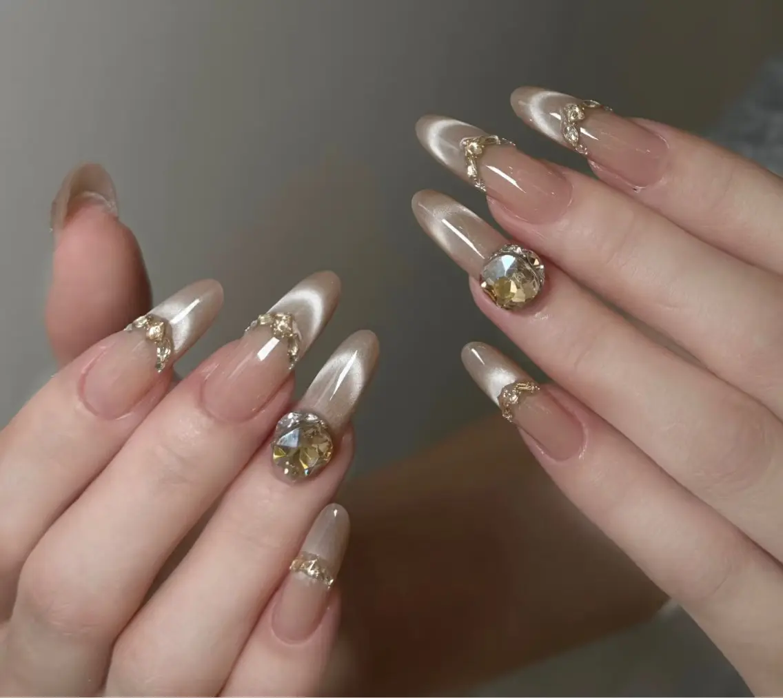 ネイル ハンドネイル ハンドケア 🍑 momo_nailのネイルデザイン