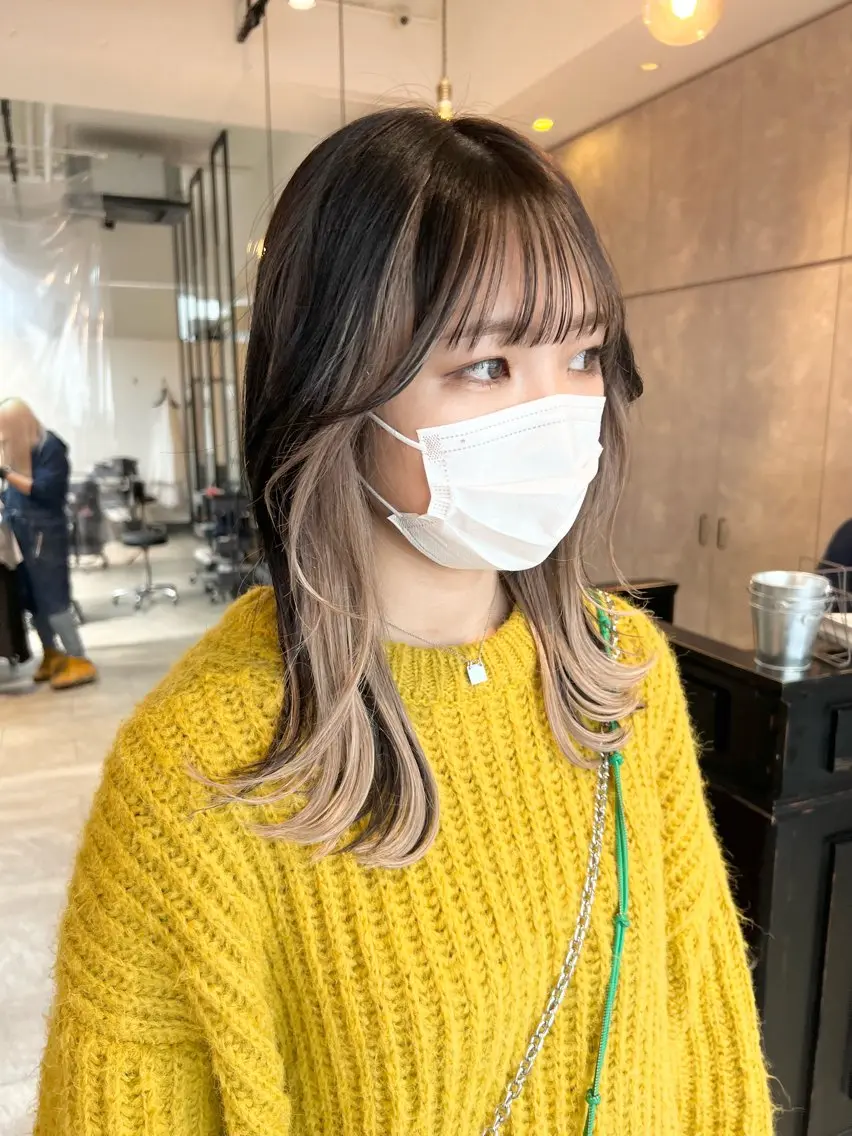 ミディアム カラー ミストバング ベージュカラー ブリーチ ケアブリーチ  フェイスフレーミング カット ヘアカラー トリートメント ヘアセット 🫧艶ダブルカラー ブリーチ🫧トモヤのヘアスタイル