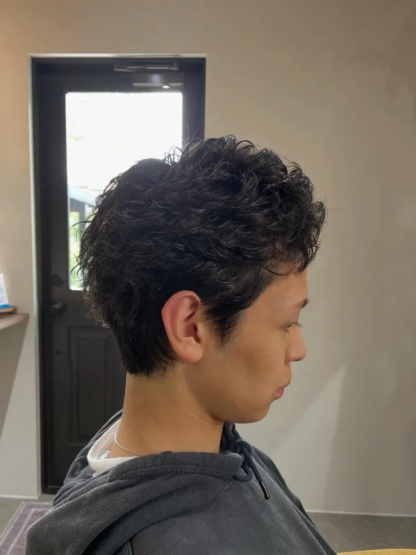 ショート メンズ メンズパーマ スパイキーショート くせ毛 ショートヘア カット パーマ プライベートサロン/ 完全貸切/knotのヘアスタイル