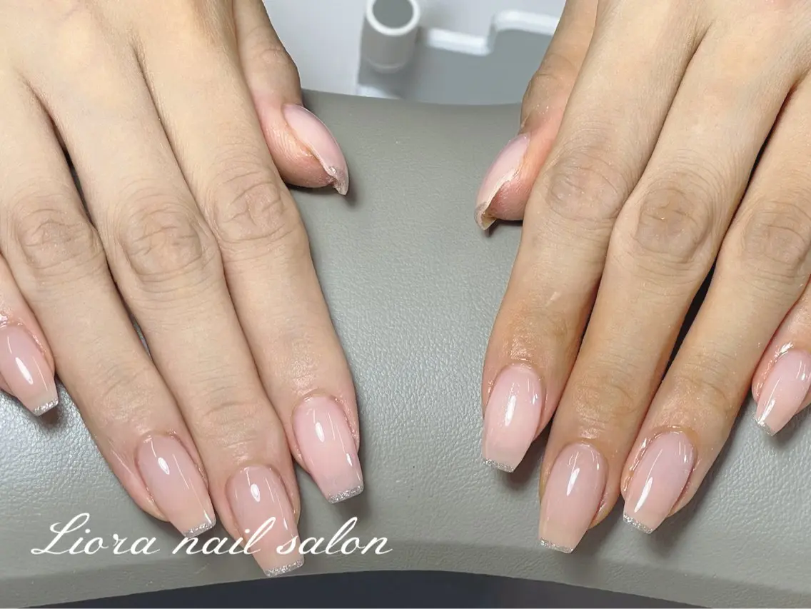 ネイル チークネイル フットネイル フレンチネイル ジェルネイル ガーリー ハンドネイル Liora nailのネイルデザイン