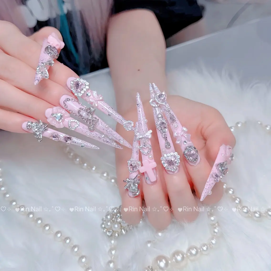 ネイル オーロラネイル ブルー フットネイル ジェルネイル 氷ネイル・うるうるネイル ハンドネイル Rin Nail 新大久保店のネイルデザイン