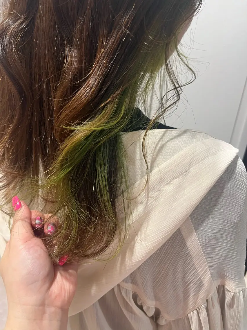 セミロング カラー 🧸 山下 礼華 🧸のヘアスタイル