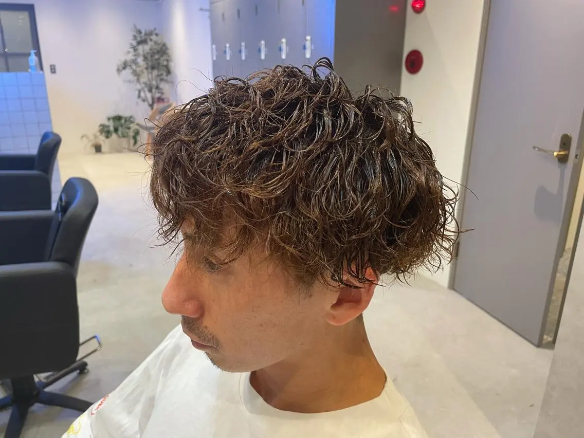 ミディアム メンズ カット パーマ メンズパーマ特化型 🔥URITAのヘアスタイル