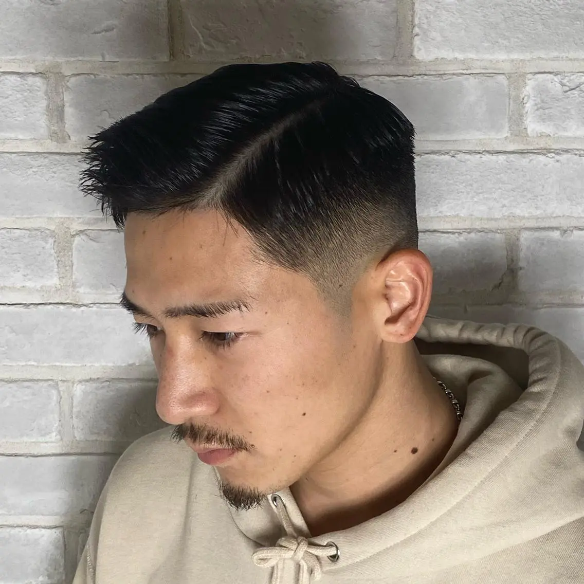 ショート メンズ カット 恵谷 洸のヘアスタイル