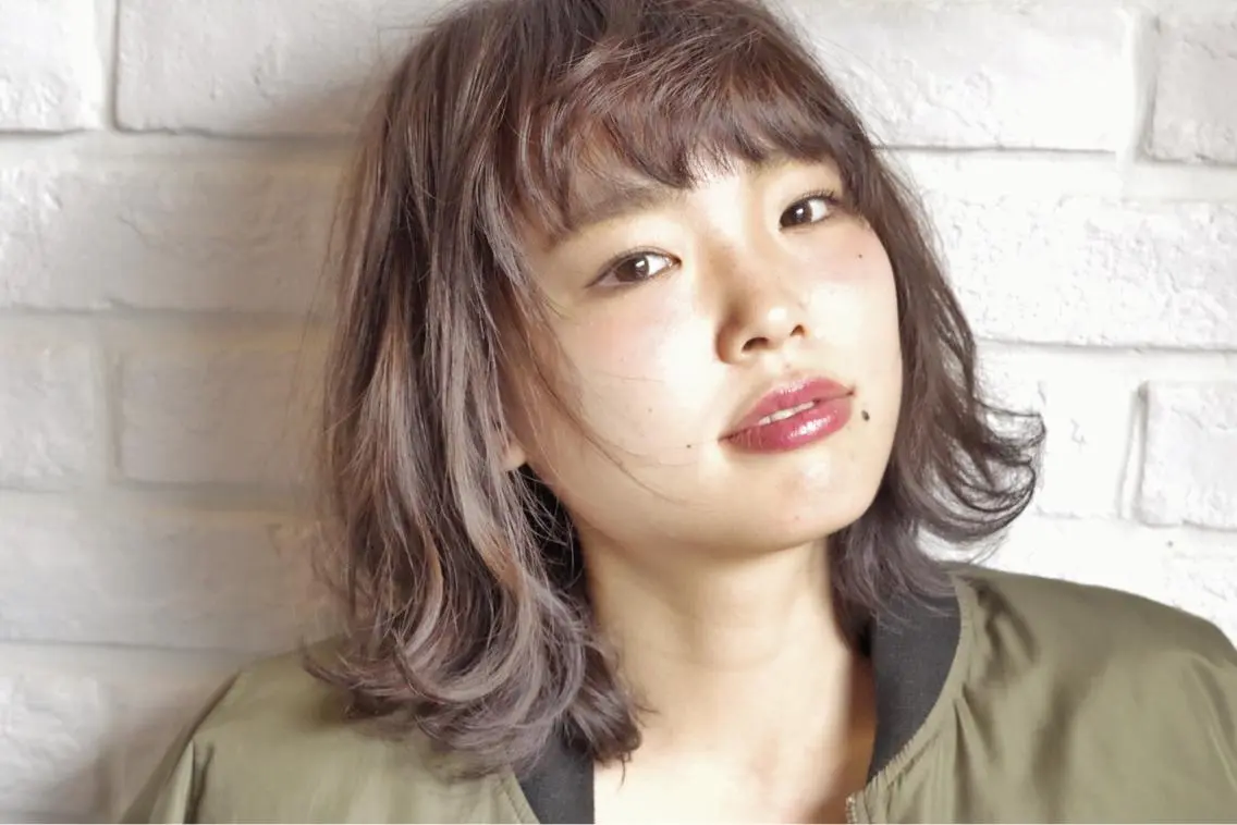 ミディアム 富岡 俊行のヘアスタイル