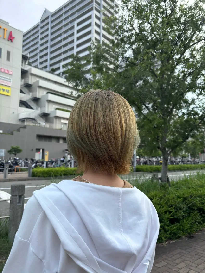 ショート 真鍋 月音のヘアスタイル