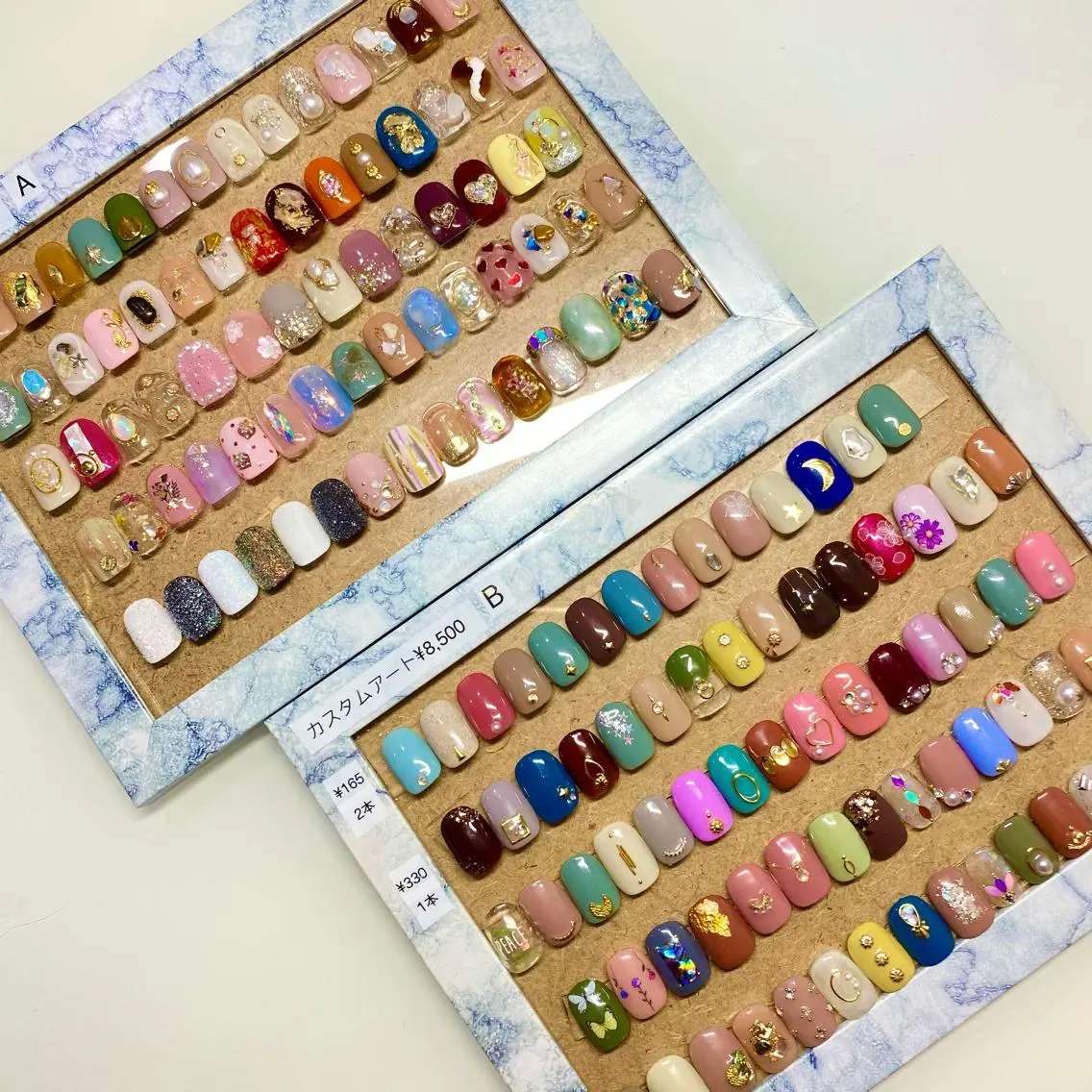 ネイル アートネイル ゴージャス マグネットネイル ミラーネイル ミラーマグ ハンドネイル Nail&eye Belire 新宿のネイルデザイン