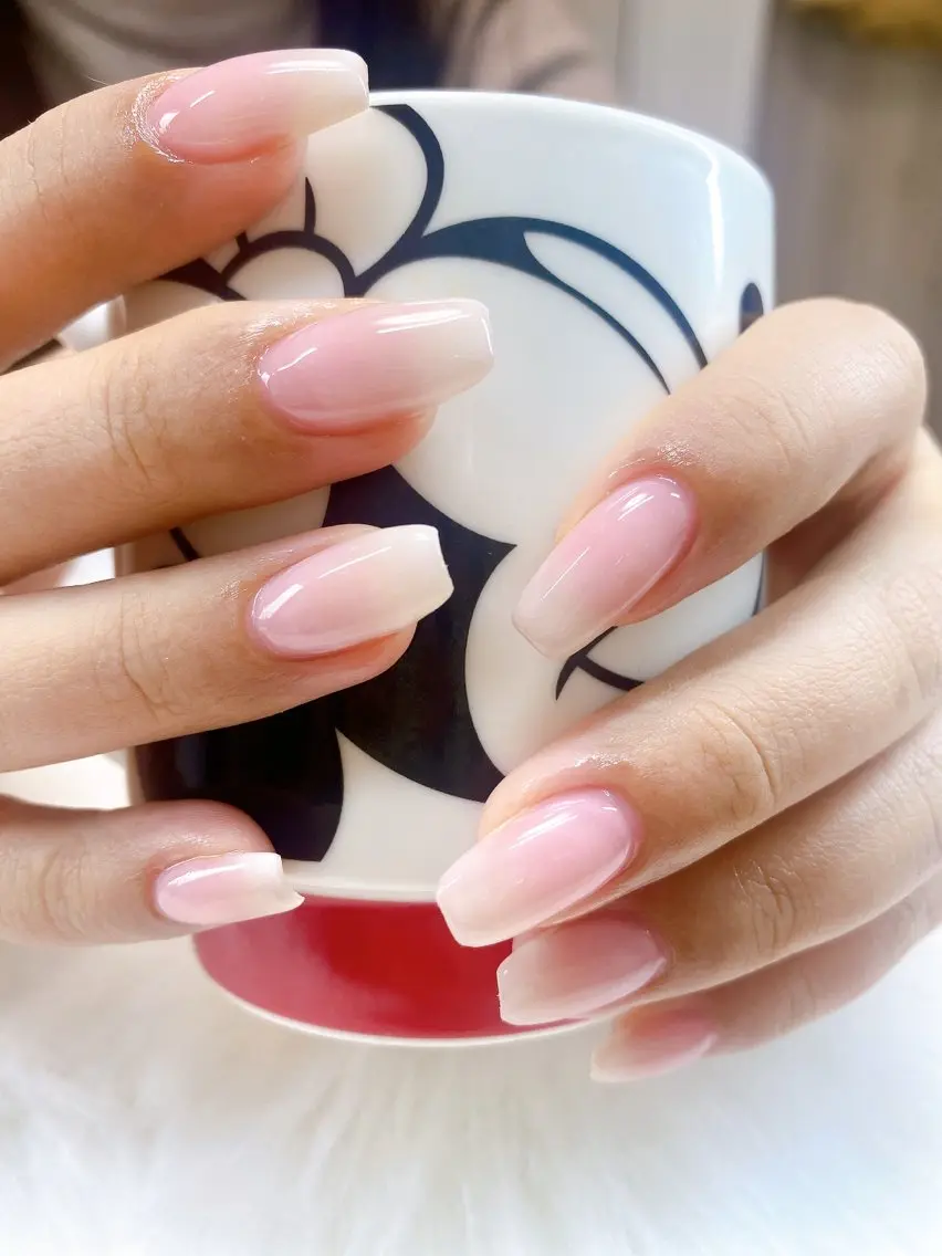 ネイル グラデーション PLUM  BELL 横浜自宅ネイルのネイルデザイン