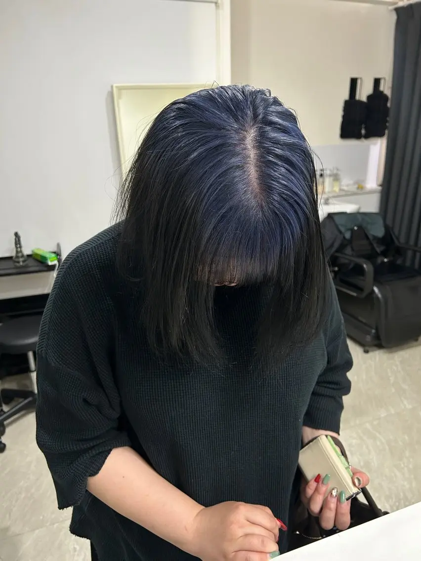 セミロング ヘアカラー shiga mariaのヘアスタイル