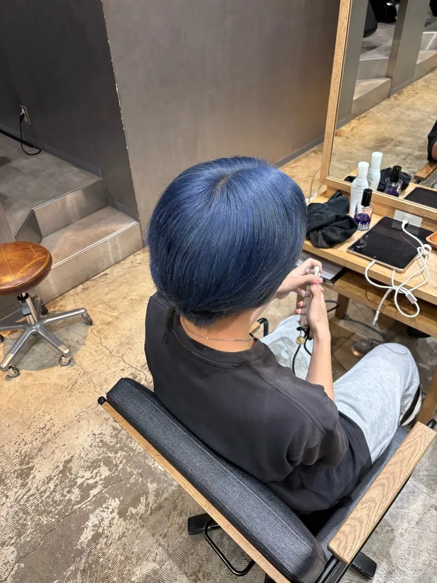 Wカラー(ブリーチ込みカラー)の写真