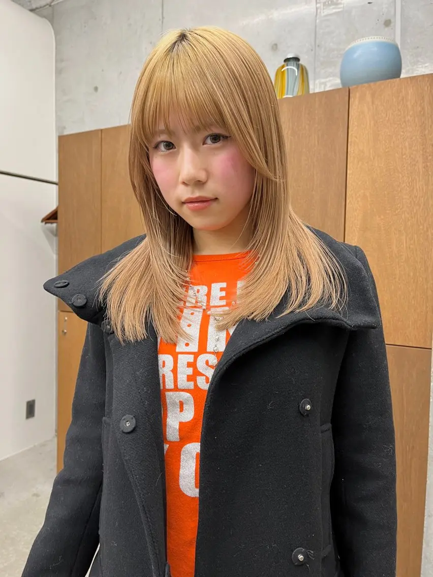 ロング レイヤーカット 村田 流彩のヘアスタイル