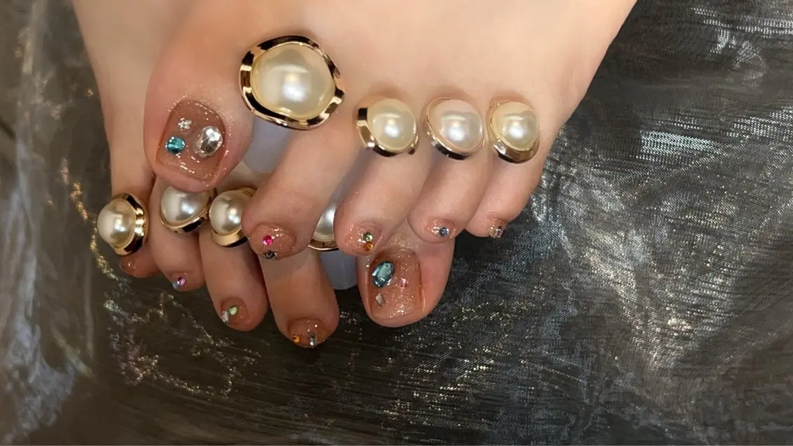 ネイル フットネイル rii .eye/nailのマツエク・マツパデザイン
