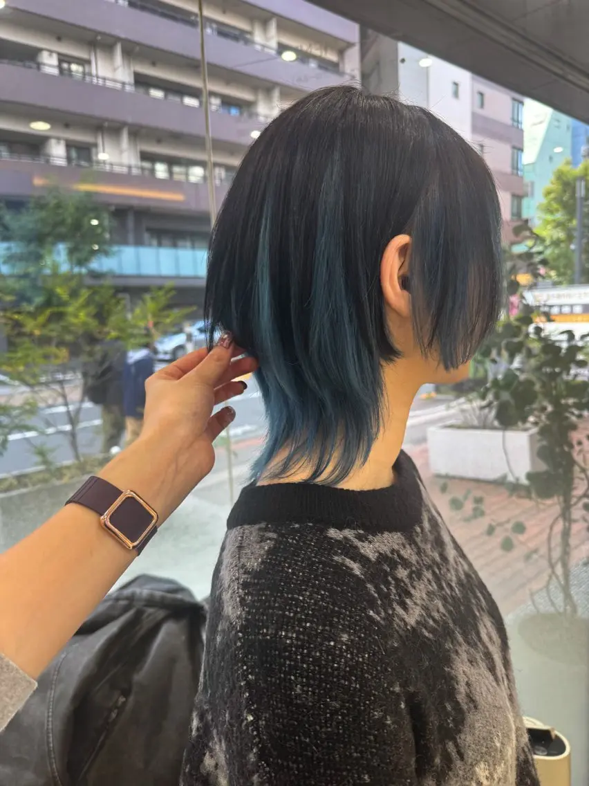 ミディアム カラー ウルフカット Seeknext // Rukaのヘアスタイル