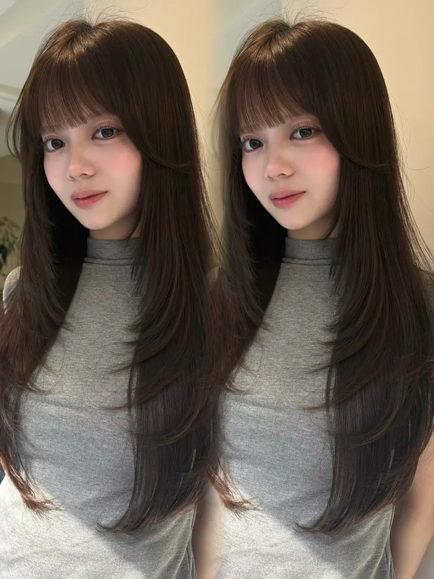 ロング カラー ヘアカラー 透明感カラー アオイのヘアスタイル